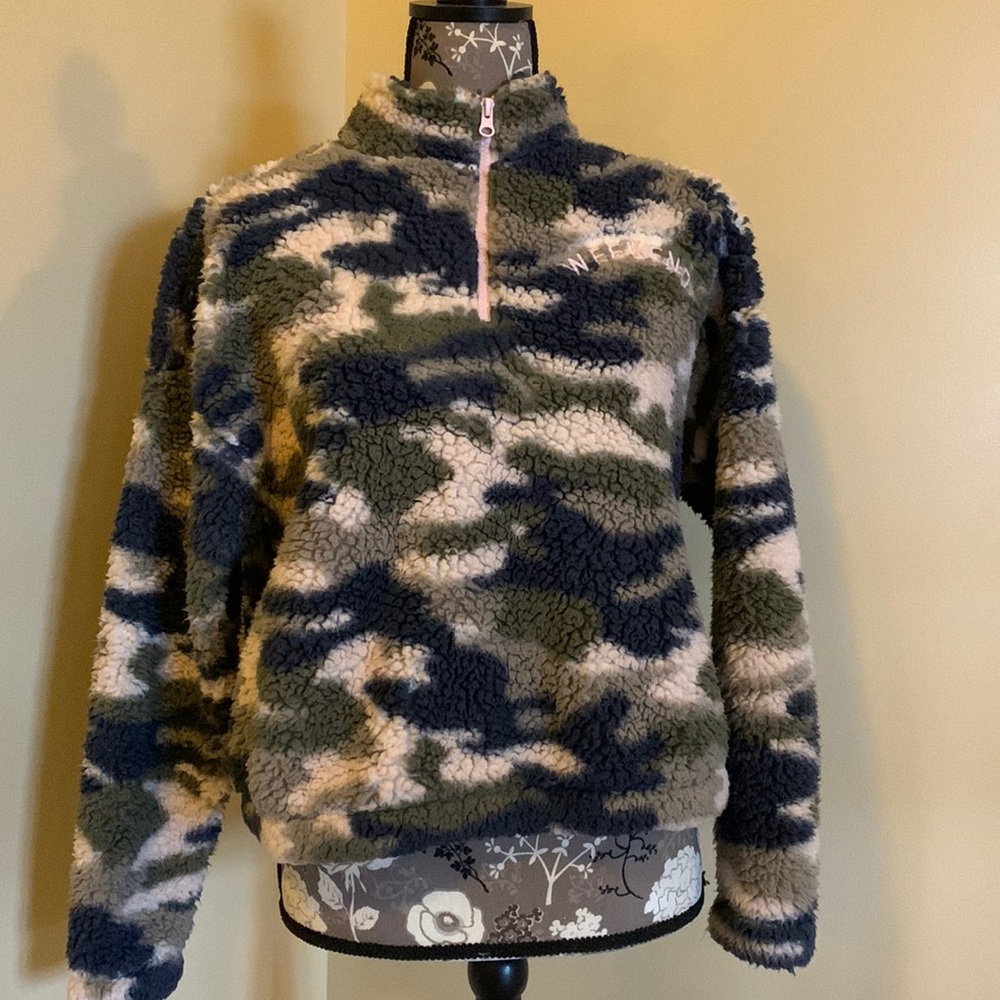 Grayson Threads Camo fleece